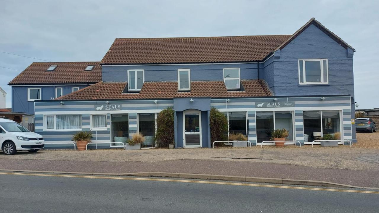 Seals Bacton Hotel Bacton  Exterior photo